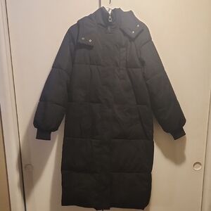 Women's Black Puffer Coat